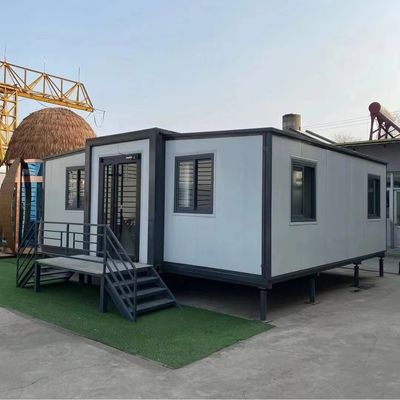 Casa móvil Camping Casa de contenedores con puerta de acero opcional Sala plegable de doble ala
