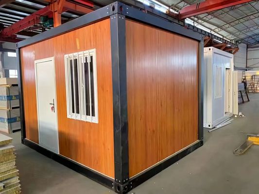 Casa prefabricada con ventana de aluminio