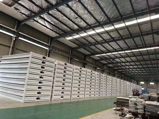 Casas de contenedores plegables de ventana de aluminio tipo Z para aplicaciones versátiles